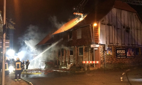 Das Haus stand in Flammen. Foto und Video: aktuell24/BM
