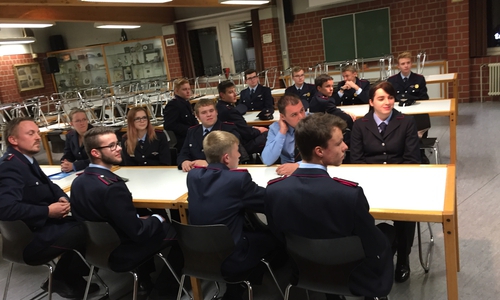 In dieser Woche startete bei der Feuerwehr Wolfenbüttel, in der Feuerwache, der neue Truppmann  I  Lehrgang. Foto: Feuerwehr