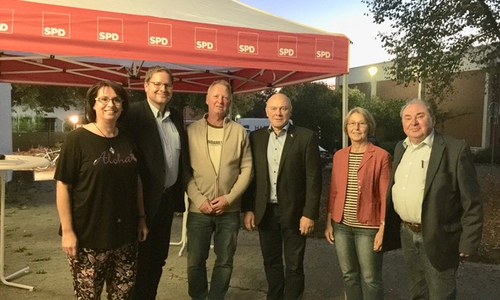 Andrea Föniger, Markus Bosse, Dirk Petersen, Dietmar Schilff, Petra Schmidt und Karl-Heinz Mühe. Foto: SPD Ortsverein Schöppenstedt-Dahlum-Kneitlingen