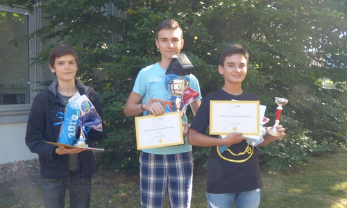 Tobias Weimar, Vincent Treder und Razvan Popa. Foto: Große Schule