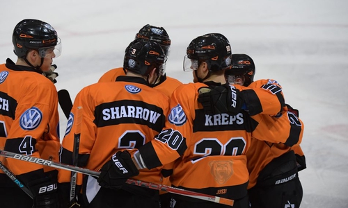 Schaffen die Grizzlys trotz der dezimierten Personalsituation den Sprung ins Viertelfinale? Foto: Moritz Eden/City-Press GbR/Archiv