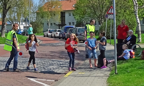 Verkehrshelfereinsatz auf der Lessingstraße. Foto: Verkehrswacht 