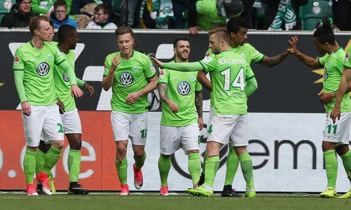 Befreiungsschlag am 29. Spieltag für den VfL Wolfsburg. Fotos: Agentur Hübner