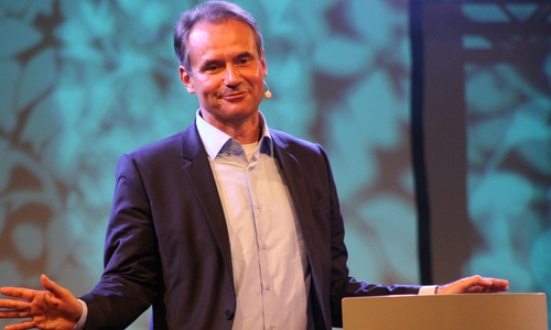 Der Oberbürgermeister freut sich auf die neue Saison. Symbolbild: C. Balder