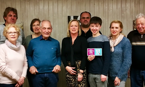 Jörg Brendel (Beisitzer), Gerid Bertram (Kassenprüferin), Irene Mutke (Protokollführerin), Klaus Bertram (Kassierer), Dunja Kreiser (Vorsitzende), Matthias Olschack (stellv. Vorsitzender), Neumitglied Max Weilbier, Irina Olschack (Kassenprüferin), Jürgen Heinemann (Beisitzer) (v. li.). Foto: SPD Ortsverein Evessen