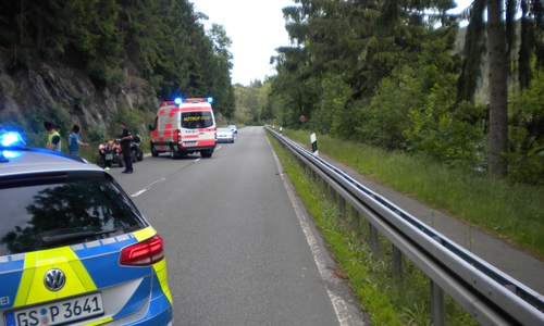 Die Bundesstraße 498 war mehrere Stunden voll gesperrt
Foto: Polizei Goslar