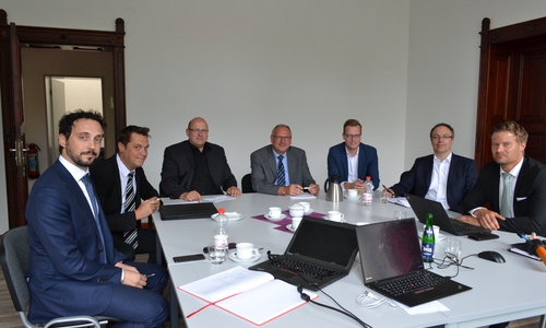 In der heutigen Kick-Off-Veranstaltung wurden Organisationsteams für Vertrieb und für Technik gebildet, erste Zeitpläne erarbeitet und eine Vermarktungsstrategie erörtert. Foto: Landkreis Helmstedt