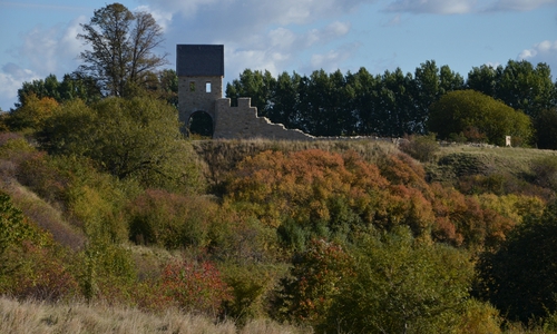 Im Archäologie- und Landschaftspark Kaiserpfalz Werla abermals der Werla-Sonntag mit einer Führung durch den Archäologie- und Landschaftspark statt. Foto: Karl-Friedrich Weber