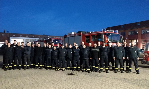 Auch die Wolfsburger Kameraden waren zur Unterstützung in Meppen. Foto: Stadt Wolfsburg