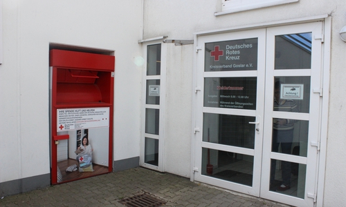 Das Deutsche Rote Kreuz, Kreisverband Goslar e.V., sammelt mit seinen Ortsvereinen am Samstag, den 10. Oktober 2015 wieder Altkleider. Symbolfoto: 