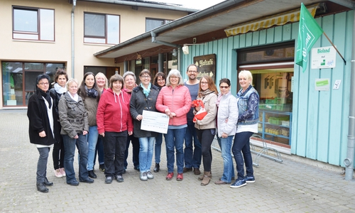 "Der Hof" kann sich über Unterstützung der IG-Metall Vertrauensfrauen des VW-Werks freuen. Foto: VW Betriebstrat
