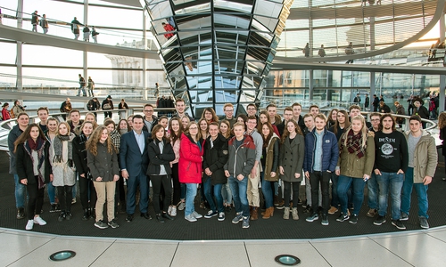 Rund 50 Teilnehmer kamen zum Schnupperkurs Politik nach Berlin. Foto: Hubertus Heil MdB
Wahlkreisbüro Peine
