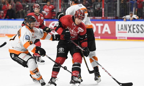 Am Sonntag erwartet die Zuschauer in der Eis Arena ein heißes Duell. Foto: imago/mika/Archiv