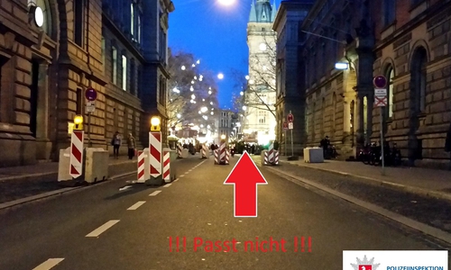 Diesen Weg versuchte ein Audi-Fahrer und musste feststellen, dass es nicht passt. Fotos: Polizei Braunschweig