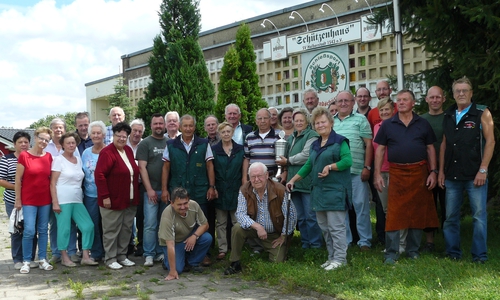 Gruppenbild der Halberstädter und Wolfsburger Schützen. Foto: Schützenverein Halberstadt