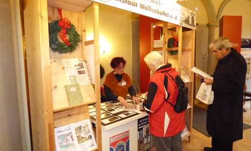 Weihnachtsmarkt im Schloss Wolfenbüttel  mit buntem Rahmenprogramm. Foto: Privat