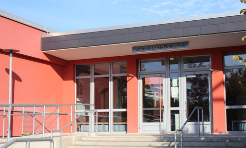 Auch an der Gottfried-Linke-Realschule hat es einen bestätigten Infektionsfall gegeben.