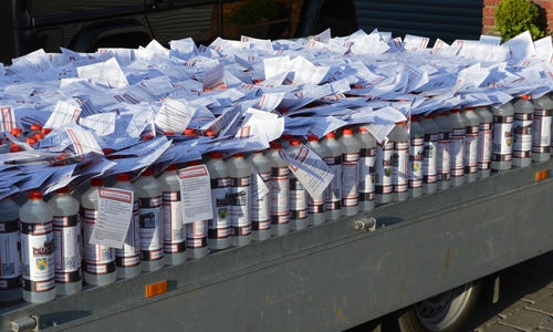 Das Löschwasser für die Cremlinger ist fertig verpackt und wartet auf Auslieferung. Foto: Privat