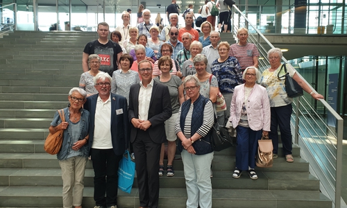 Dr. Roy Kühne empfing Mitglieder und Begleitpersonen der Krebs-Selbsthilfegruppen Goslar im Deutschen Bundestag Foto: Büro Dr. Roy Kühne