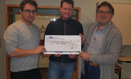 Chorleiter Tobias Joppe, 2. Vorsitzender Henrik Nünning und Chorleiter Uwe Nanko. Foto: Peter G. Matzuga