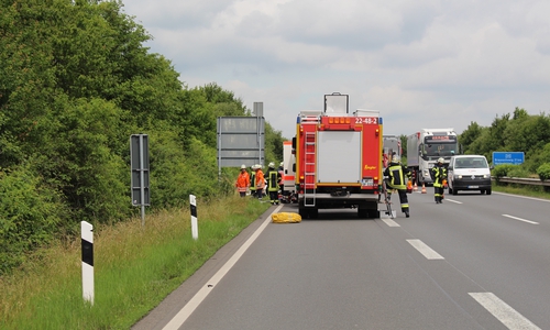  Um 11:44 Uhr wurde die Feuerwehr zu einem Unfall auf der A395 Höhe Anschlussstelle Flöthe gerufen. Foto: regionalHeute.de