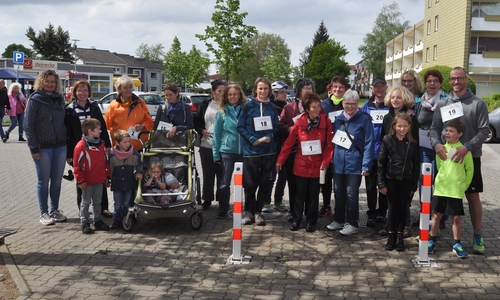 Die meisten Teilnehmer gingen beim „Massenstart“ auf die Stecke. Foto: Stadtteilnetzwerk Nordost