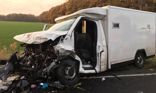 Mehrere Fahrzeuge waren in den Unfall verwickelt. Fotos/Video: aktuell24 (KR)