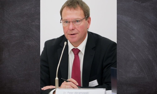 Synodenpräsident Dr. Peter Abramowski. Foto: Agentur Hübner