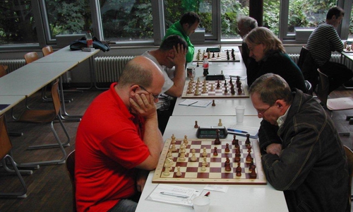 Impressionen aus der A-Gruppe beim Schach. Foto: Privat