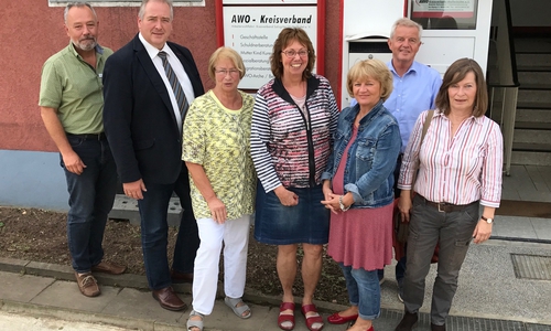 Ulrich Hagedorn, Geschäftsführer AWO Wolfenbüttel/Salzgitter, Frank Oesterhelweg, Elke Großer, Ilona Kaula, Anne-Kathrin Hass, Günter Eichenlaub, Heike Kanter (v. li.). 
Nicht auf dem Bild: Andreas Glier. Foto: CDU