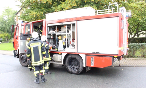 Verdacht auf Feuer mit Menschenleben in Gefahr. Fotos: Max Förster