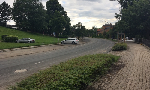 Der Rosenwall am Samstagabend. Auf der Straße keine Spur mehr vom Wasser. Foto: Alexander Dontscheff
