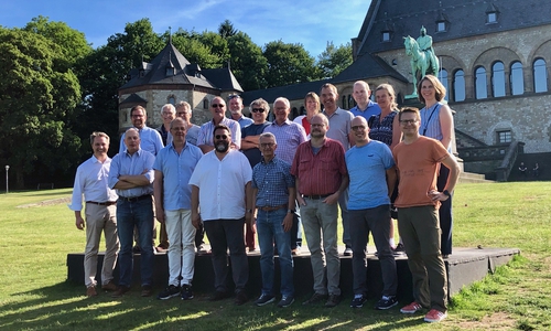 Dr. Tobias Steffen machte im Rahmen des Abendprogramms Werbung für das Weltkulturerbe im Landkreis Goslar Foto: Landkreis Goslar