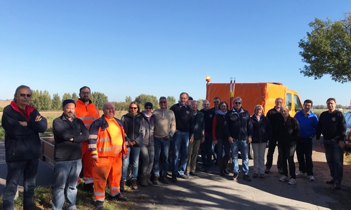Zahlreiche Helferinnen und Helfer unterstützten die Apfelsammelaktion. Foto: Landkreis Wolfenbüttel