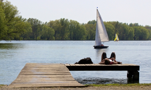 Auf dem Braunschweiger Südsee kenterte am Samstag ein Segelboot. Symbolfoto: Braunschweig Stadtmarketing Gmbh/Gerald Grote