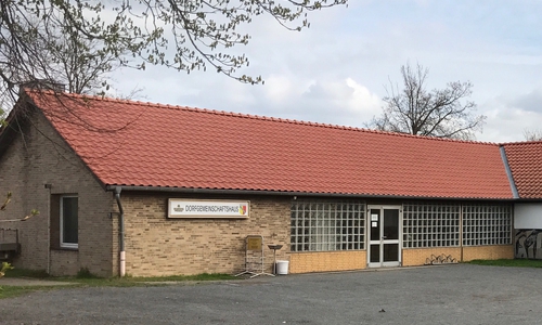 Das Dorfgemeinschaftshaus in Dorstadt muss dringend renoviert werden. Foto: Matzuga