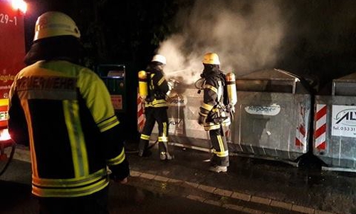 Die Feuerwehr im Einsatz „An der weißen Schanze". Fotos: Feuerwehr Wolfenbüttel