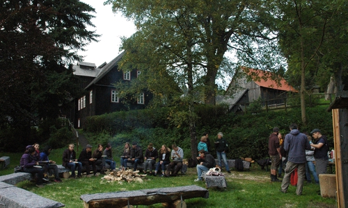 Man saß gemütlich beisammen. Foto: Thomas Appel