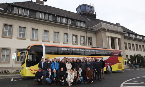 Wirtschaftsjunioren zu Gast am Flughafen Braunschweig-Wolfsburg. Foto: Privat