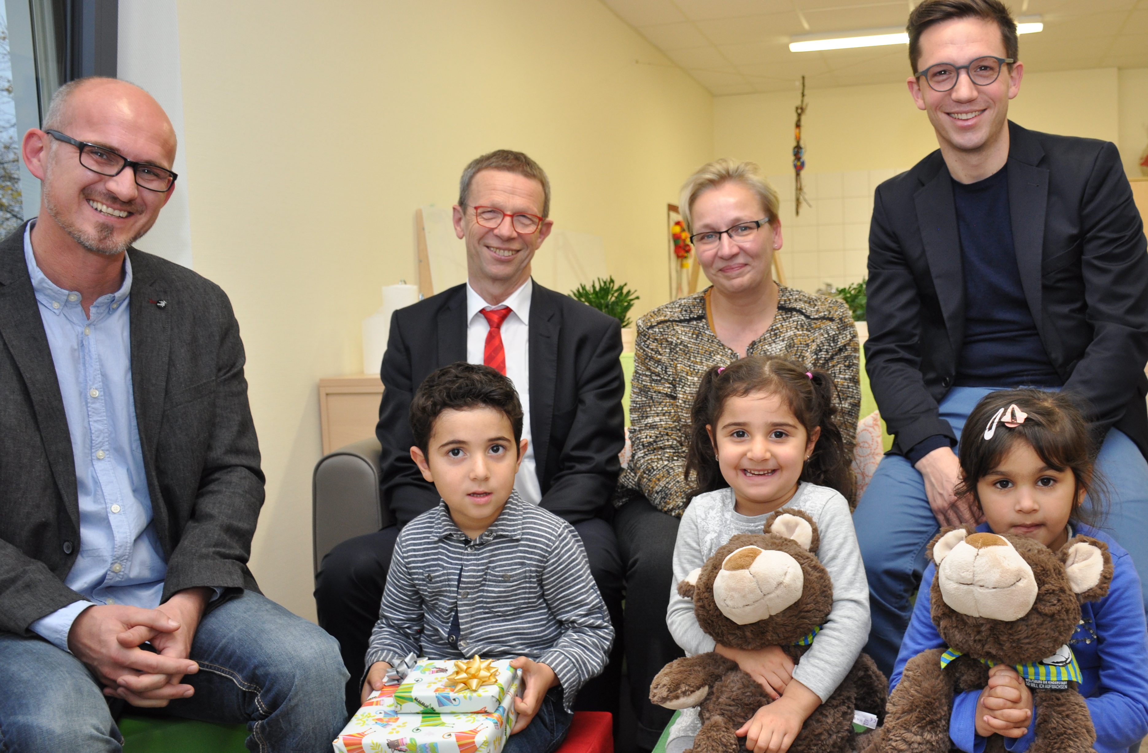 Oberbürgermeister Kinder und Familienzentrum am Ring
