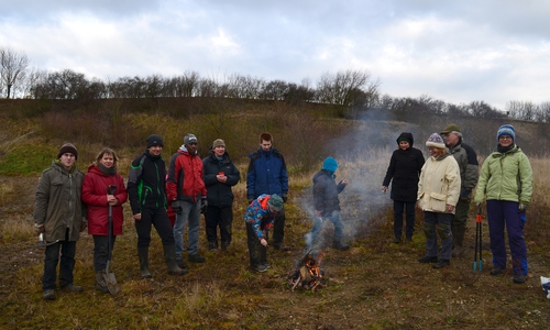 Die Kreisgruppe des Naturschutzbund (NABU) Wolfenbüttel hatte seine Mitglieder zu einem Biotoppflegeeinsatz eingeladen. Fotos: Cornelia Schilling