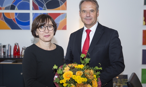 Oberbürgermeister Ulrich Markurth begrüßte die neue Sozialdezernentin Dr. Christine Arbogast. Foto: Stadt Braunschweig/Heyse