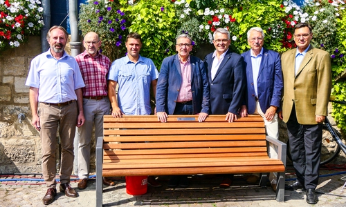 Eine neue Bank für Wolfenbüttel. Foto: Stadt Wolfenbüttel