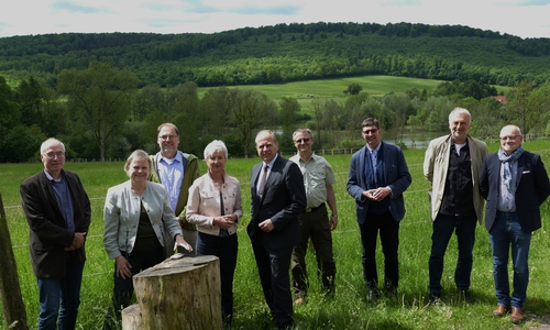 Auf ihrer Tour durch den Naturpark machte die Gruppe auch Halt am Reitlingstal, einem der Ausflugsmagneten des Parks im Landkreis Wolfenbüttel. Foto: Geopark