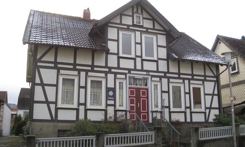 Nach nunmehr knapp vierzig Jahren wird die kleine ausgelagerte Ermittlungseinheit des 2. Fachkommissariats der Polizeiinspektion Goslar in ihre Tore schließen. Foto: Polizei Goslar