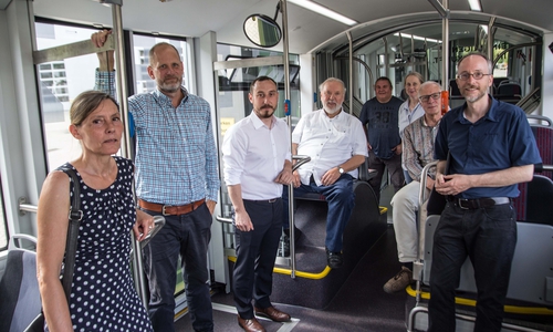 Probefahrt um Watenstedt mit dem Sileo S18 Gelenkbus. Fotos: Rudolf Karliczek