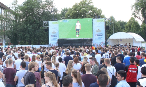 Auch ein Public Viewing wird angeboten. Symbolbild