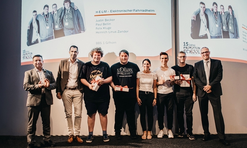 Die Gifhorner Schüler freuen sich über die Erstplatzierung beim Wettbewerb "Promotion School" Foto: Allianz für die Region GmbH
