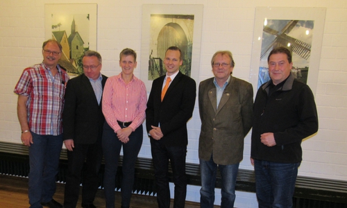 Neuer CDU-Vorstand in Destedt. Von links:  Uwe Feder, Michael Hartig, Anja Hantelmann, Philipp Lüer, Joachim Lüer, Uwe Lagosky MdB. Foto: Privat
