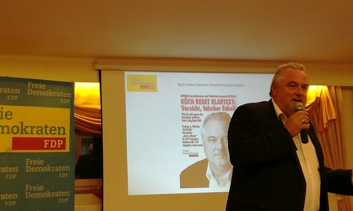 Der Landtagskandidat der FDP, Autor des Spiegel-Bestseller "Soko Asyl" und Sicherheitsexperte Ulf Küch referierte zu dem Thema "Enkeltrick, - und was steckt dahinter". Foto: FDP